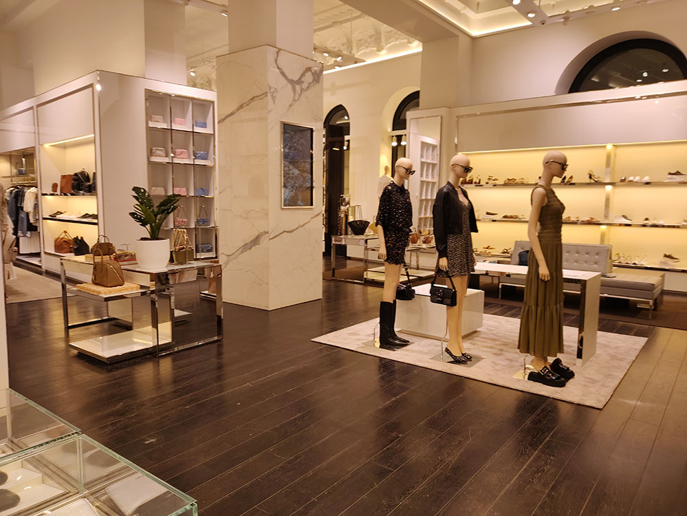 Gallery Item